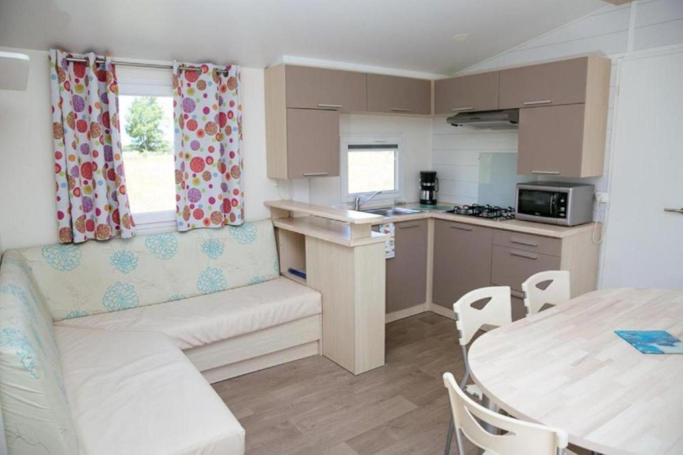 Camping Haliotis Pontorson Oda fotoğraf